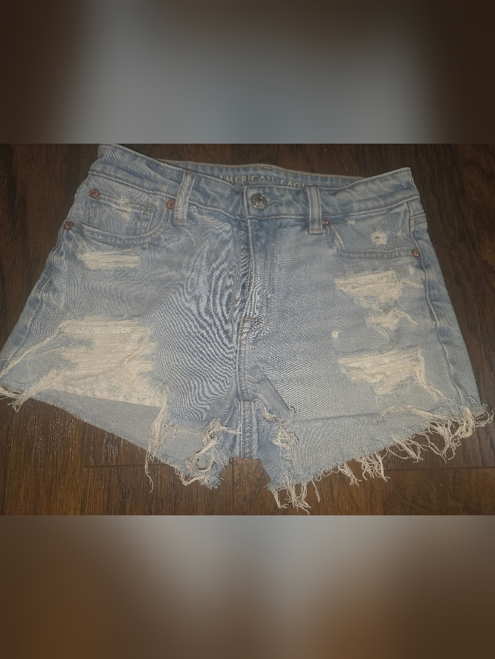 American Eagle Outfitters Light Blue Distressed Boyfriend Jeans